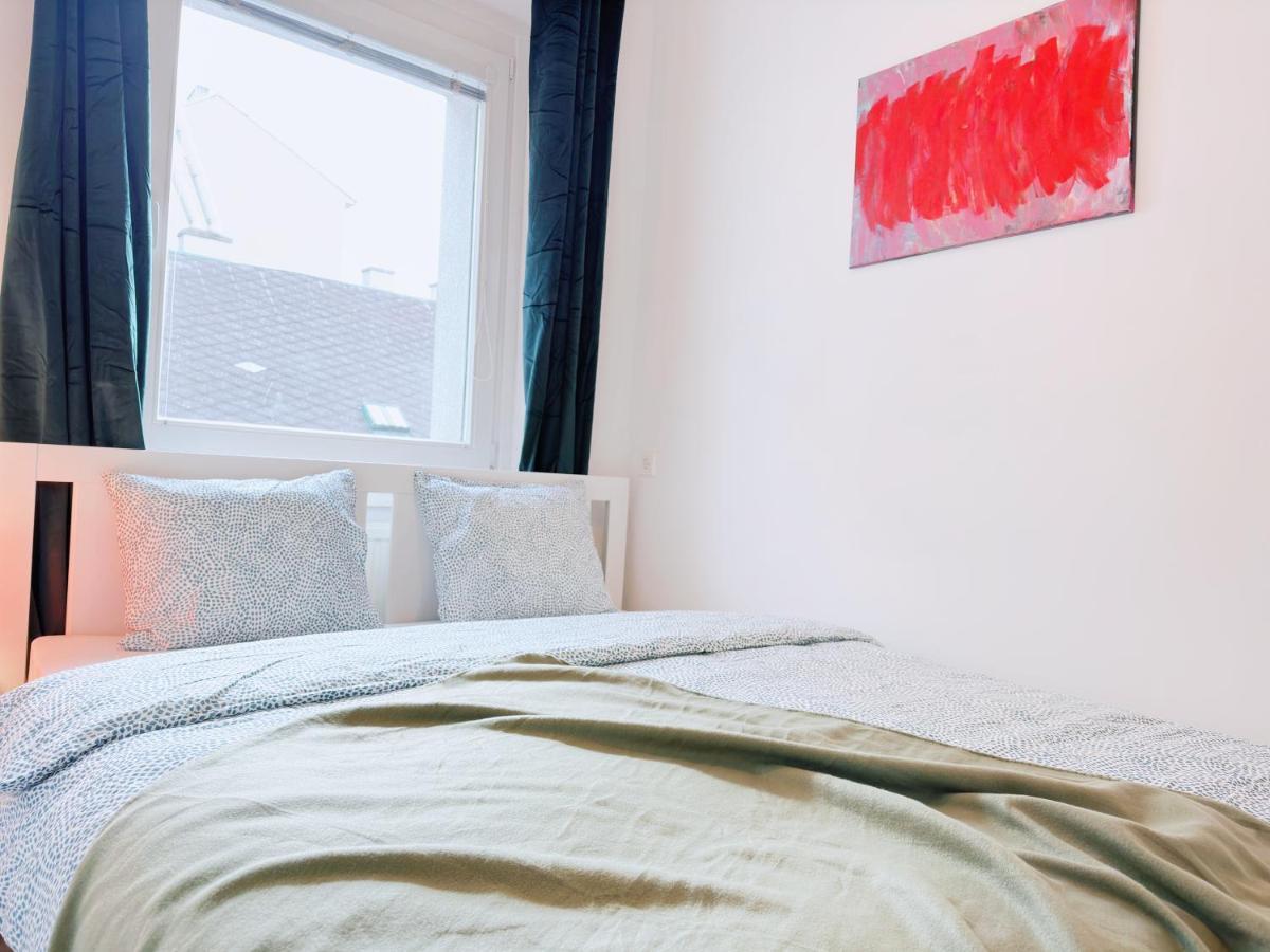 Charming Three Bedrooms Apartment Near Vienna Central Station ภายนอก รูปภาพ