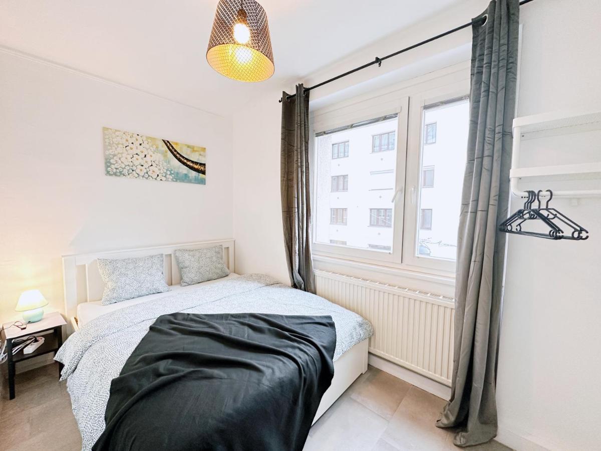 Charming Three Bedrooms Apartment Near Vienna Central Station ภายนอก รูปภาพ