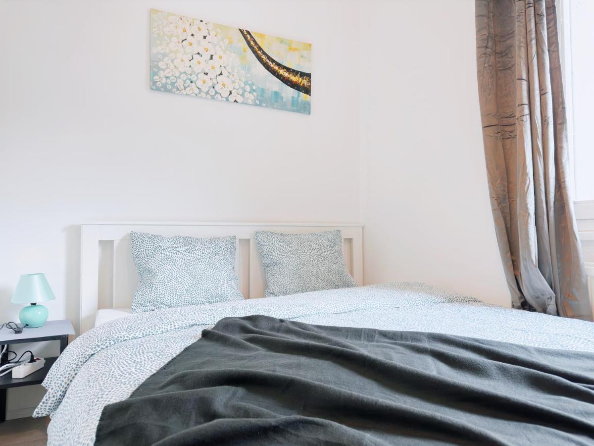 Charming Three Bedrooms Apartment Near Vienna Central Station ภายนอก รูปภาพ